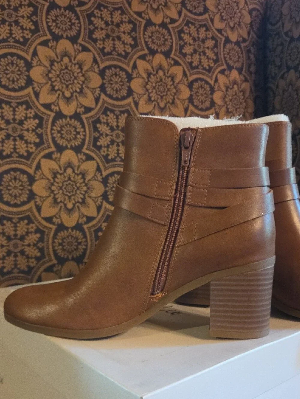 Style & Co. Women's Brown Ankle Boots Size 7
